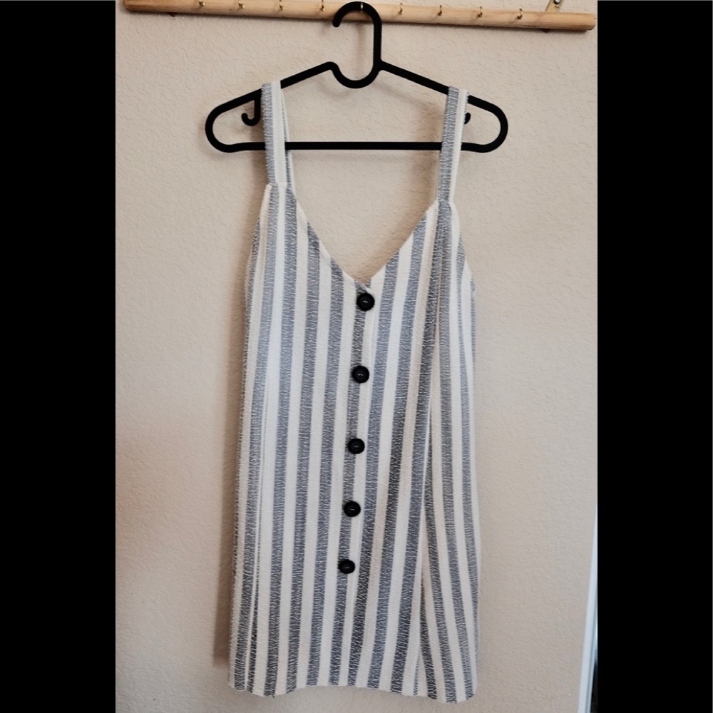 Zara V-neck mini dress | Sz S